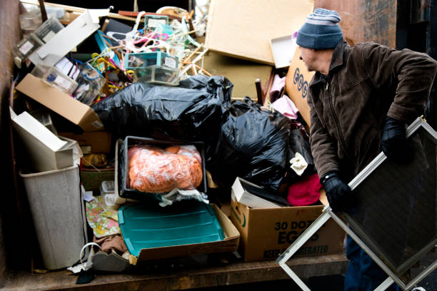 Best Yard Waste Removal  in Loretto, TN